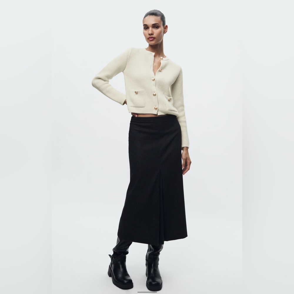 NWT Zara Knit Cardigan with Golden Buttons | Cream | Size M